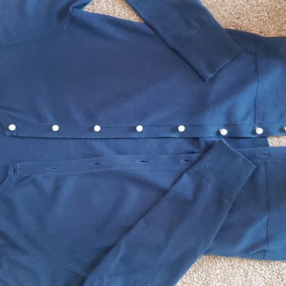 Navy cardigan with pearl buttons - Picture 3 of 3